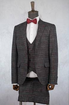 Костюм мужской тройка Микка Костюм мужской тройка Микка