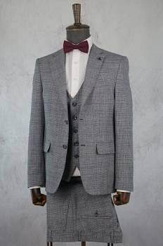 Костюм мужской тройка Иньиго Костюм мужской тройка Иньиго