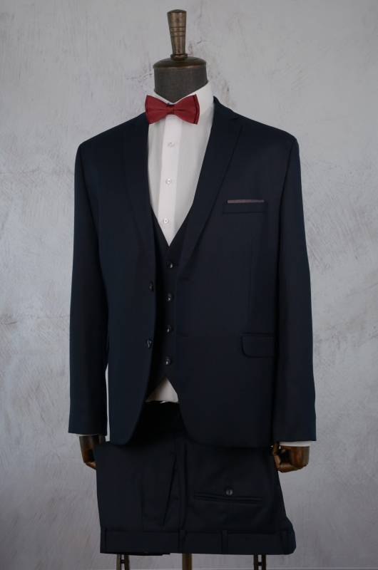 Костюм мужской тройка Мэллоун