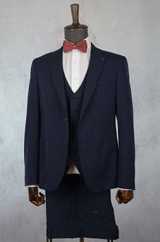 Костюм мужской тройка Карвер Костюм мужской тройка Карвер